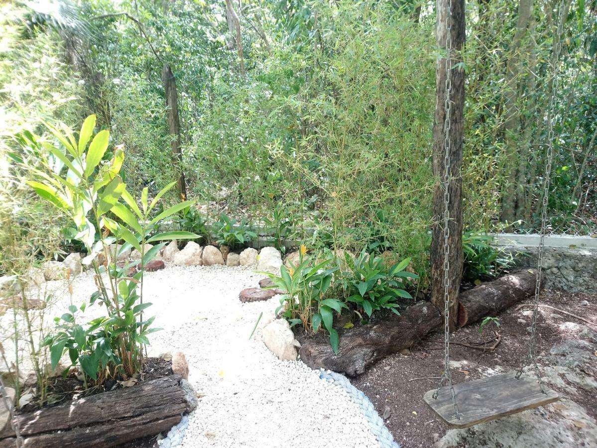 Casita Rustica En La Selva Hotel Cancún Zewnętrze zdjęcie